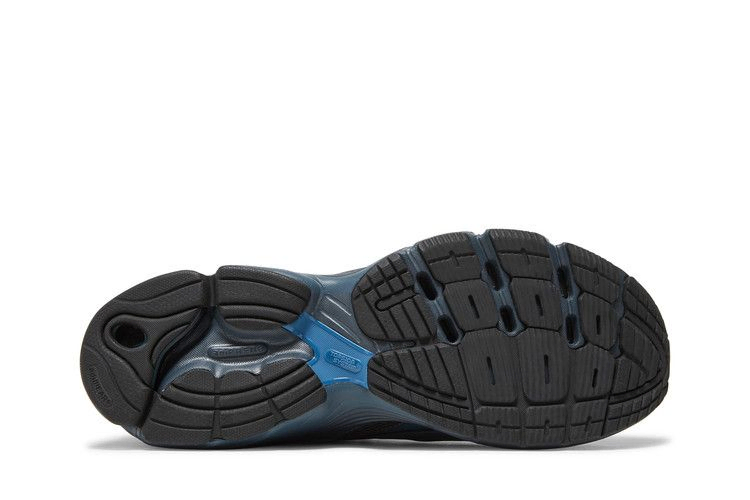 Кроссовки adidas Orketro 'Carbon'