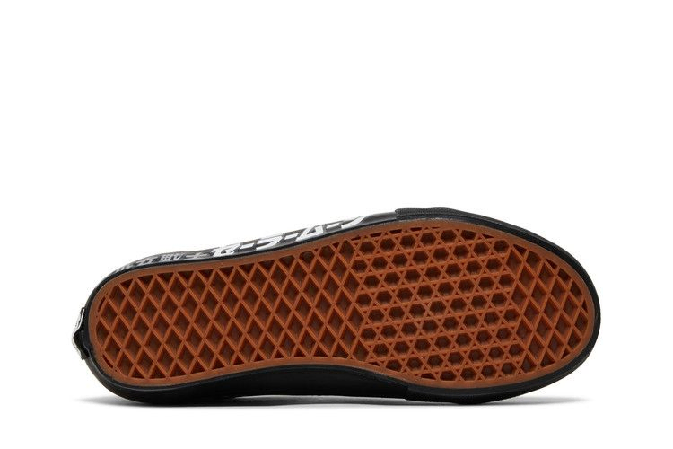 Кроссовки Vans Sailor Moon x Skate Old Skool 'Pretty Guardian'