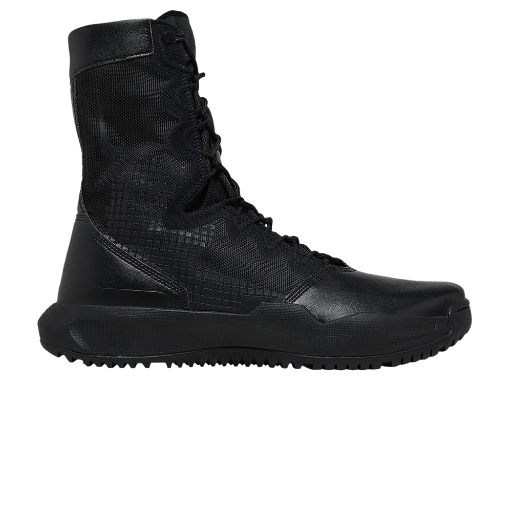 sfb-b1-triple-black-dx2117-001