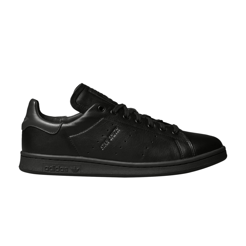 stan-smith-lux-black-carbon-hq6787