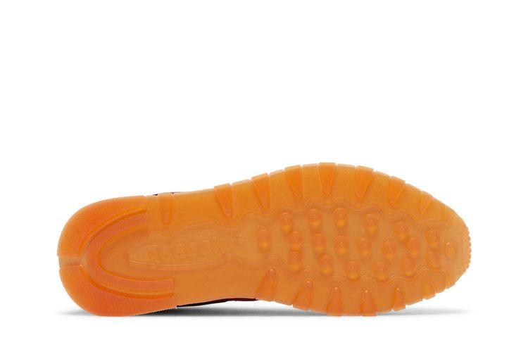 Кроссовки Reebok Street Fighter x Classic Leather 'Gill'