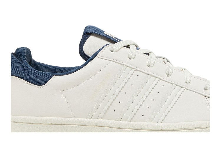 Кроссовки adidas Superstar J 'Chalk White Crew Navy'