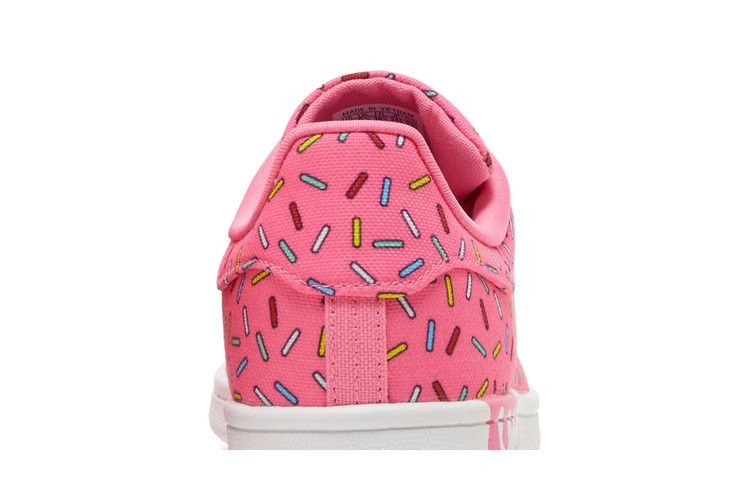 Кроссовки adidas The Simpsons x Stan Smith J 'Donut Sprinkles'