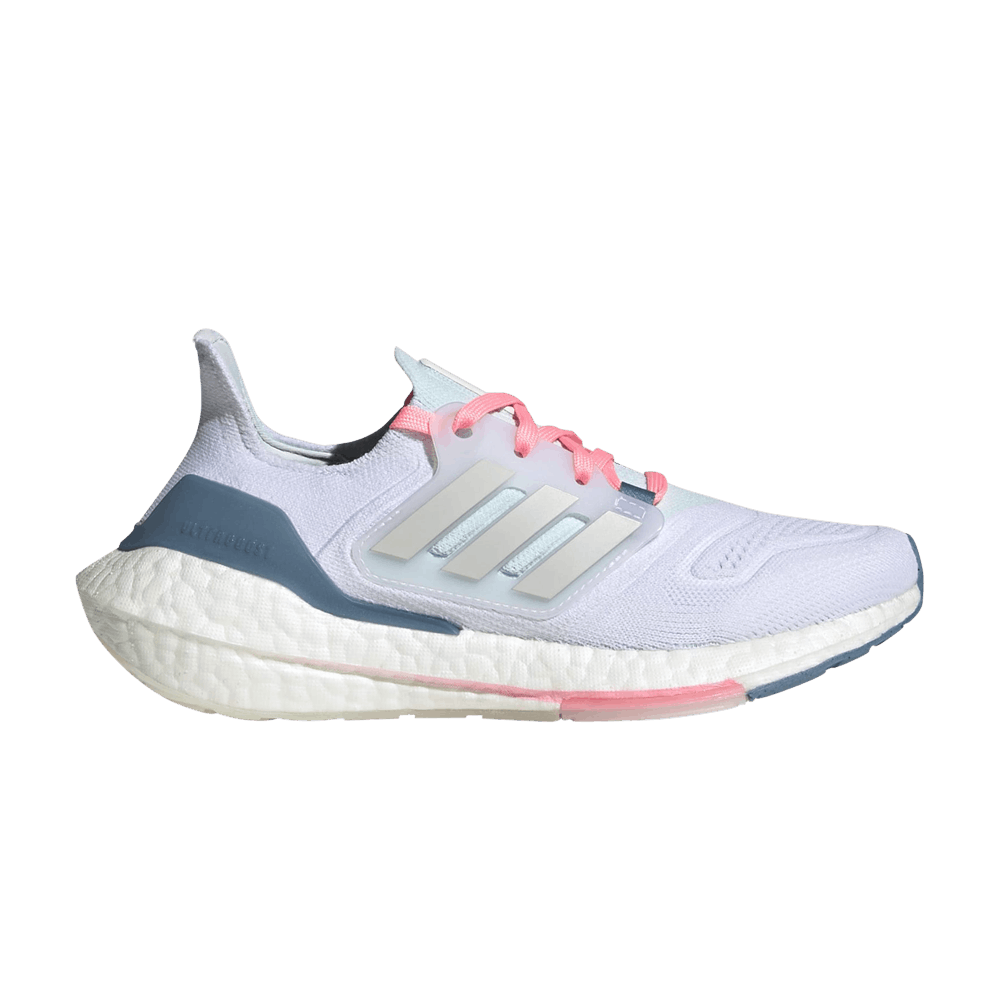 Кроссовки adidas UltraBoost 22 J 'White Almost Blue'