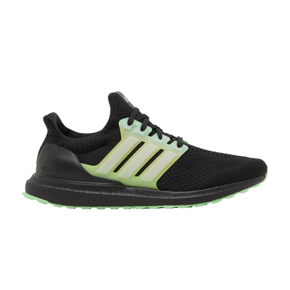 ultraboost-5-0-dna-black-beam-green-gv8729