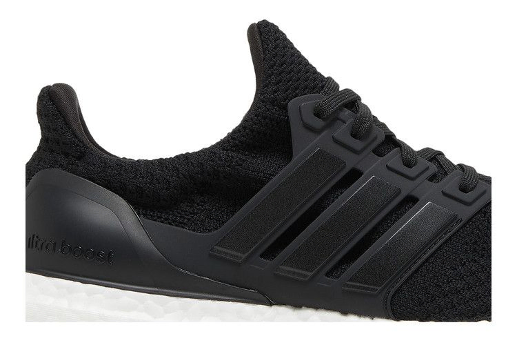 Кроссовки adidas UltraBoost 5.0 DNA 'Black Beam Green'