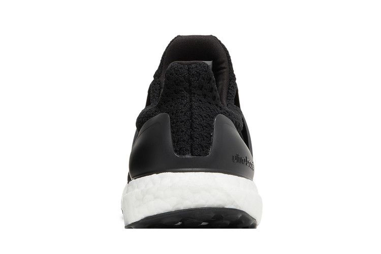 Кроссовки adidas UltraBoost 5.0 DNA 'Black Beam Green'