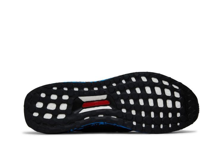 Кроссовки adidas UltraBoost 5.0 DNA 'Black Vivid Red'