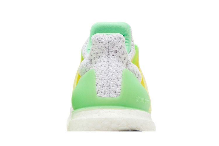 Кроссовки adidas UltraBoost 5.0 DNA J 'White Beam Green'