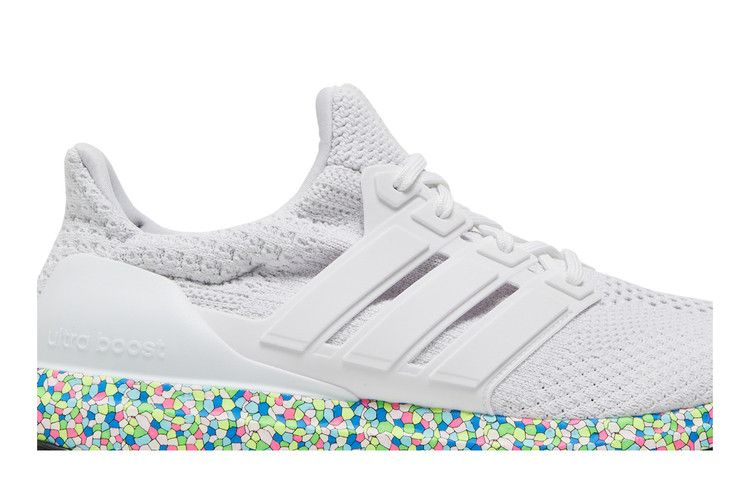 Кроссовки adidas UltraBoost 5.0 DNA 'Mosaic Boost Pack'
