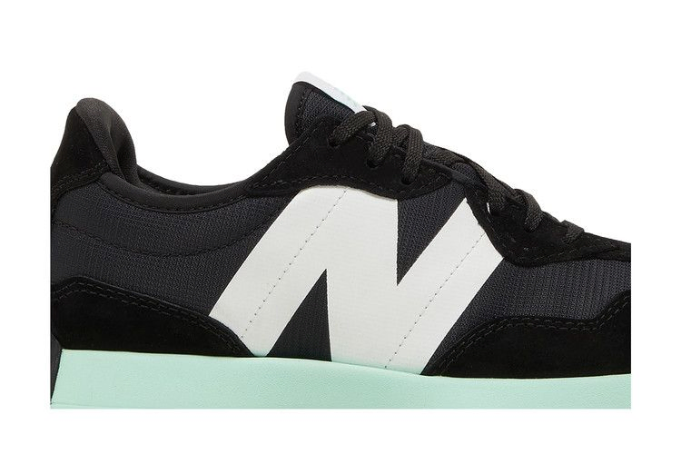 Кроссовки New Balance Wmns 327 'Black Bright Mint'