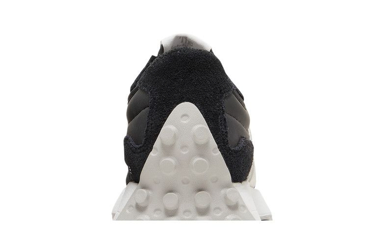 Кроссовки New Balance Wmns 327 'Black Nimbus Cloud'