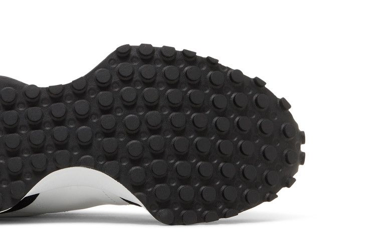 Кроссовки New Balance Wmns 327 'Black White Crocodile'