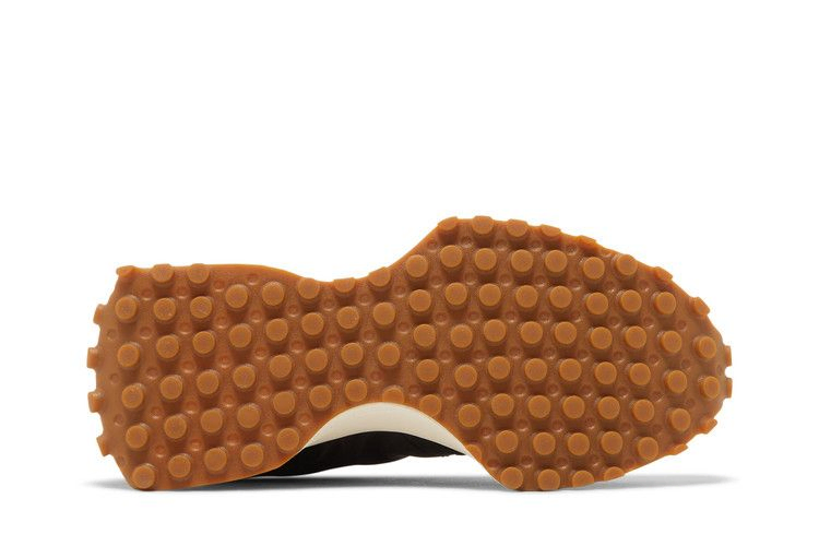 Кроссовки New Balance Wmns 327 'Black White Gum'