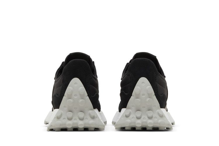 Кроссовки New Balance Wmns 327 'Black White'