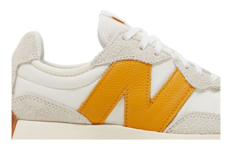 Кроссовки New Balance Wmns 327 'Sea Salt Golden Hour'
