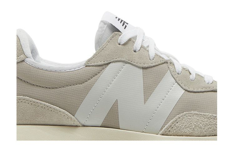 Кроссовки New Balance Wmns 327 'Timberwolf Aluminum'