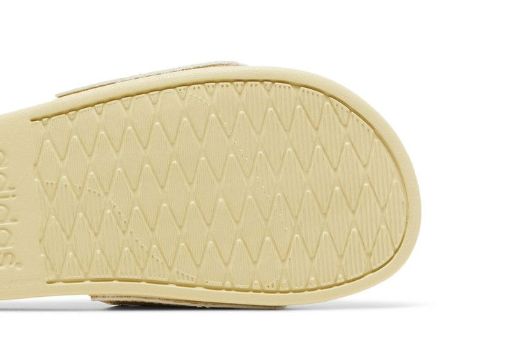 Кроссовки adidas Wmns Adilette Comfort Slide 'Sandy Beige'