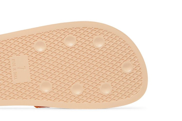 Кроссовки adidas Wmns Adilette Slides 'Halo Blush'