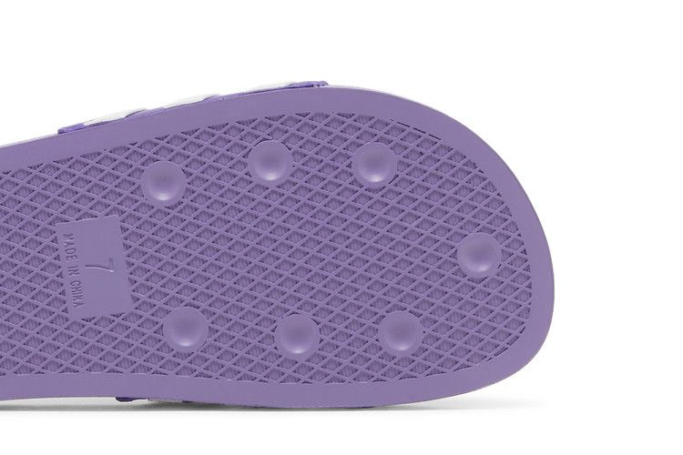 Кроссовки adidas Wmns Adilette Slides 'Magic Lilac'
