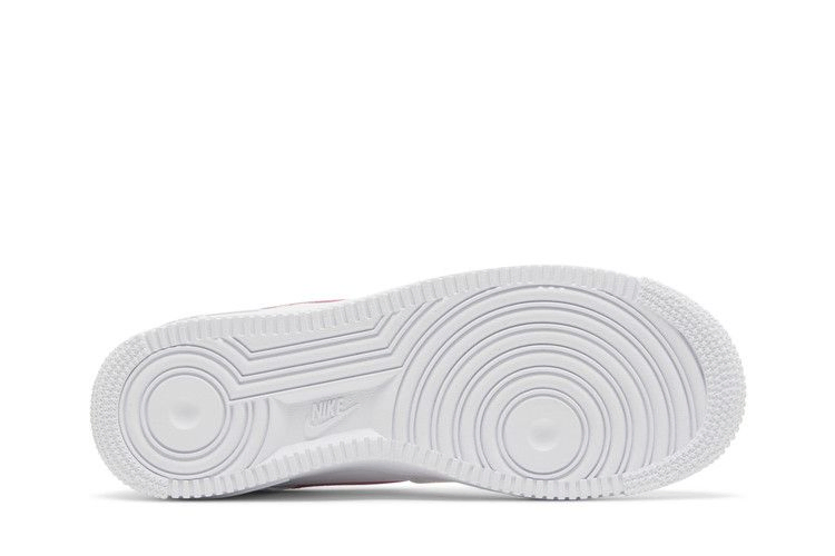 Кроссовки Nike Wmns Air Force 1 '07 Essential 'Desert Berry'