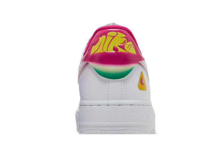 Кроссовки Nike Wmns Air Force 1 '07 LX 'Dragon Fruit'