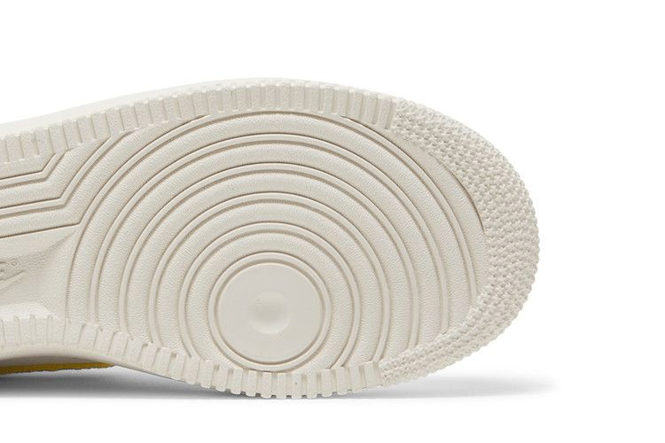 Кроссовки Nike Wmns Air Force 1 '07 LX 'Mama'