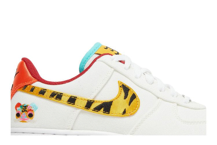 Кроссовки Nike Wmns Air Force 1 '07 LX 'Year of the Tiger'
