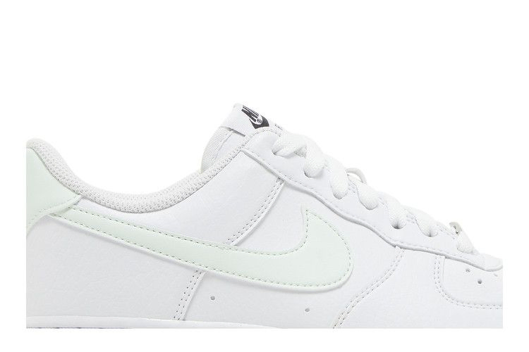 Кроссовки Nike Wmns Air Force 1 '07 Next Nature 'White Barely Green'