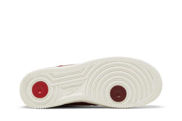 Кроссовки Nike Wmns Air Force 1 '07 Premium 'History of Logos - Team Red'