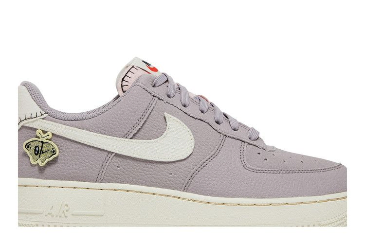Кроссовки Nike Wmns Air Force 1 '07 SE 'Air Sprung'