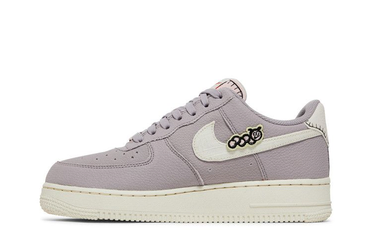 Кроссовки Nike Wmns Air Force 1 '07 SE 'Air Sprung'