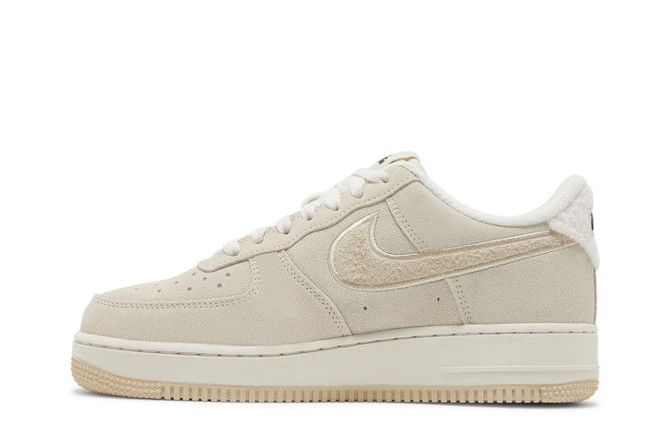 Кроссовки Nike Wmns Air Force 1 '07 SE 'Sanddrift Fleece'