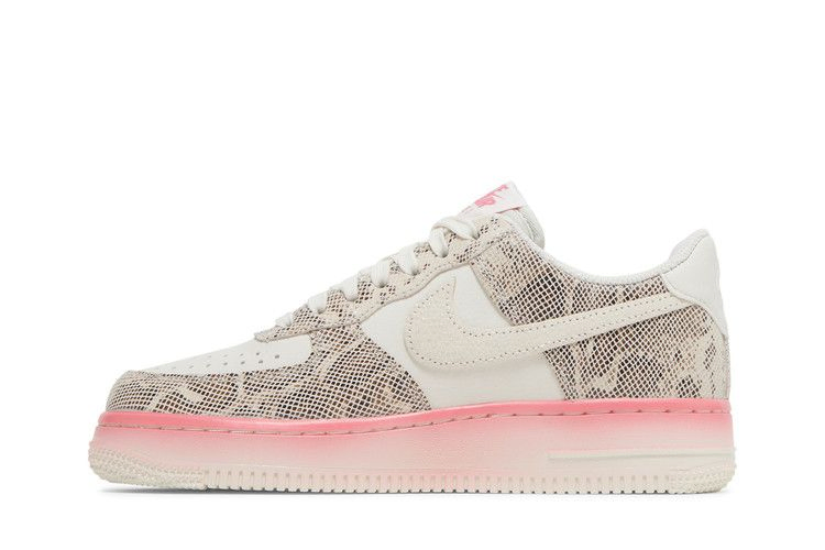 Кроссовки Nike Wmns Air Force 1 Low 'Our Force 1'