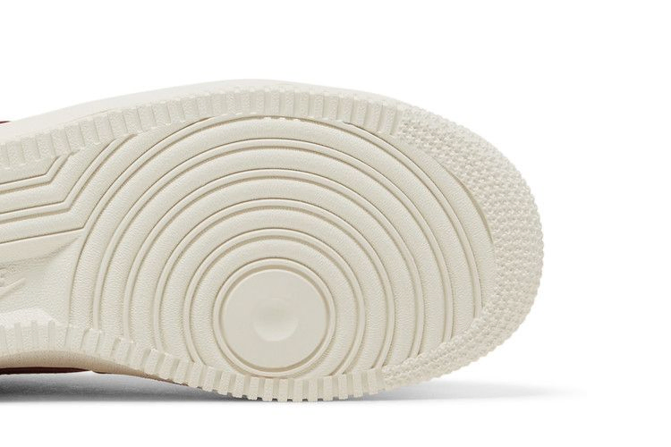 Кроссовки Nike Wmns Air Force 1 Premium 'Team Red'