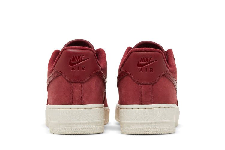 Кроссовки Nike Wmns Air Force 1 Premium 'Team Red'