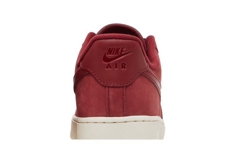 Кроссовки Nike Wmns Air Force 1 Premium 'Team Red'