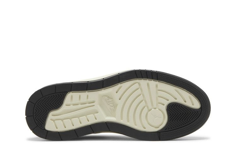 Кроссовки Wmns Air Jordan 1 Elevate High 'White Black'