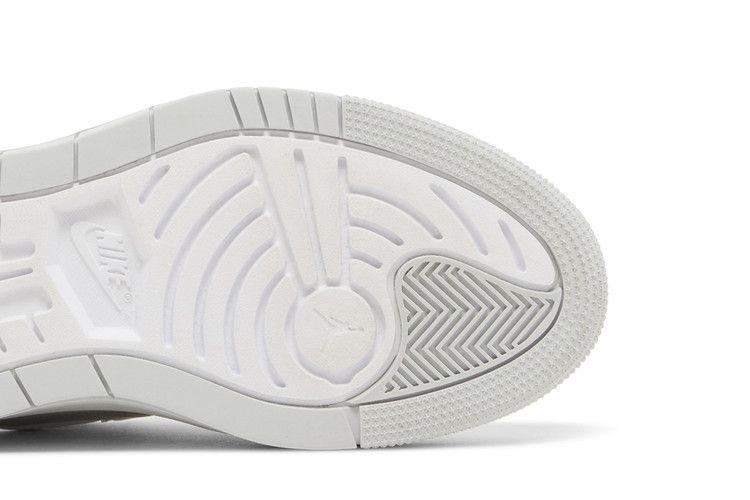 Кроссовки Wmns Air Jordan 1 Elevate Low SE 'Tear Away - White'