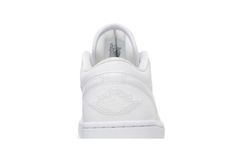 Кроссовки Wmns Air Jordan 1 Low 'Triple White'