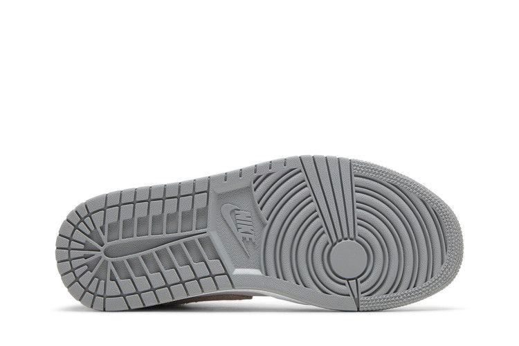 Кроссовки Wmns Air Jordan 1 Mid SE 'Particle Grey'