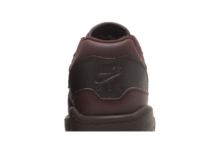 Кроссовки Nike Wmns Air Max 1 '87 'Burgundy Crush'