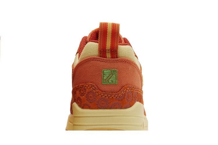 Кроссовки Nike Wmns Air Max 1 'Somos Familia'