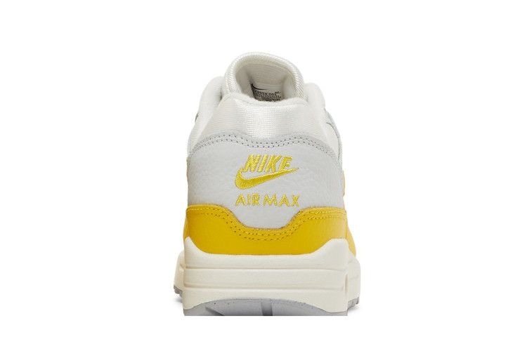 Кроссовки Nike Wmns Air Max 1 'Tour Yellow'