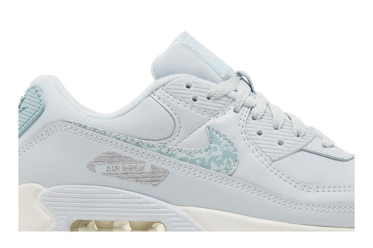 Кроссовки Nike Wmns Air Max 90 'Camo Swoosh'