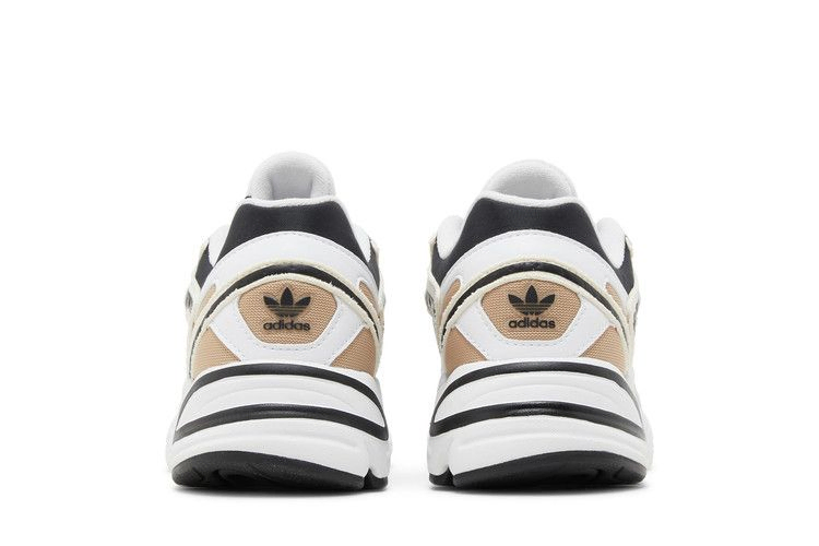 Кроссовки adidas Wmns Astir 'White Black'