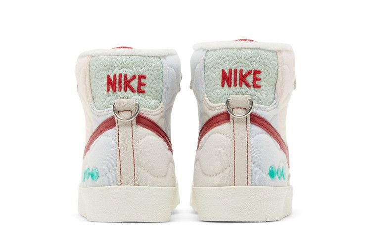 Кроссовки Nike Wmns Blazer Mid '77 'Chinese New Year'