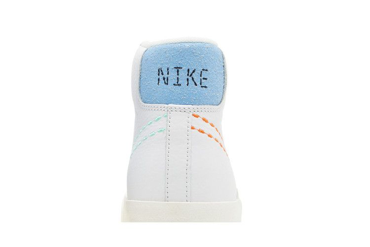 Кроссовки Wmns Blazer Mid '77 'Nike 101'