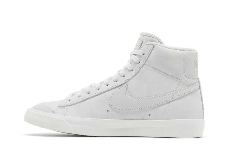 Кроссовки Nike Wmns Blazer Mid Premium 'Photon Dust'