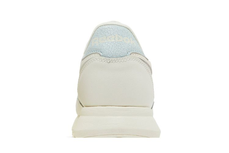 Кроссовки Reebok Wmns Classic Leather SP 'Chalk Glass Blue'